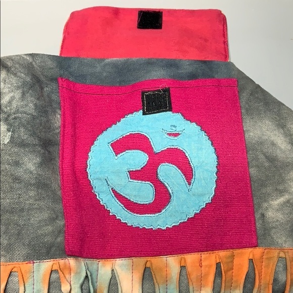 Om symbol tote. Made in India, zipper clos… - Picture 5 of 6